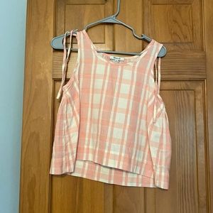 Light pink checkered crop top